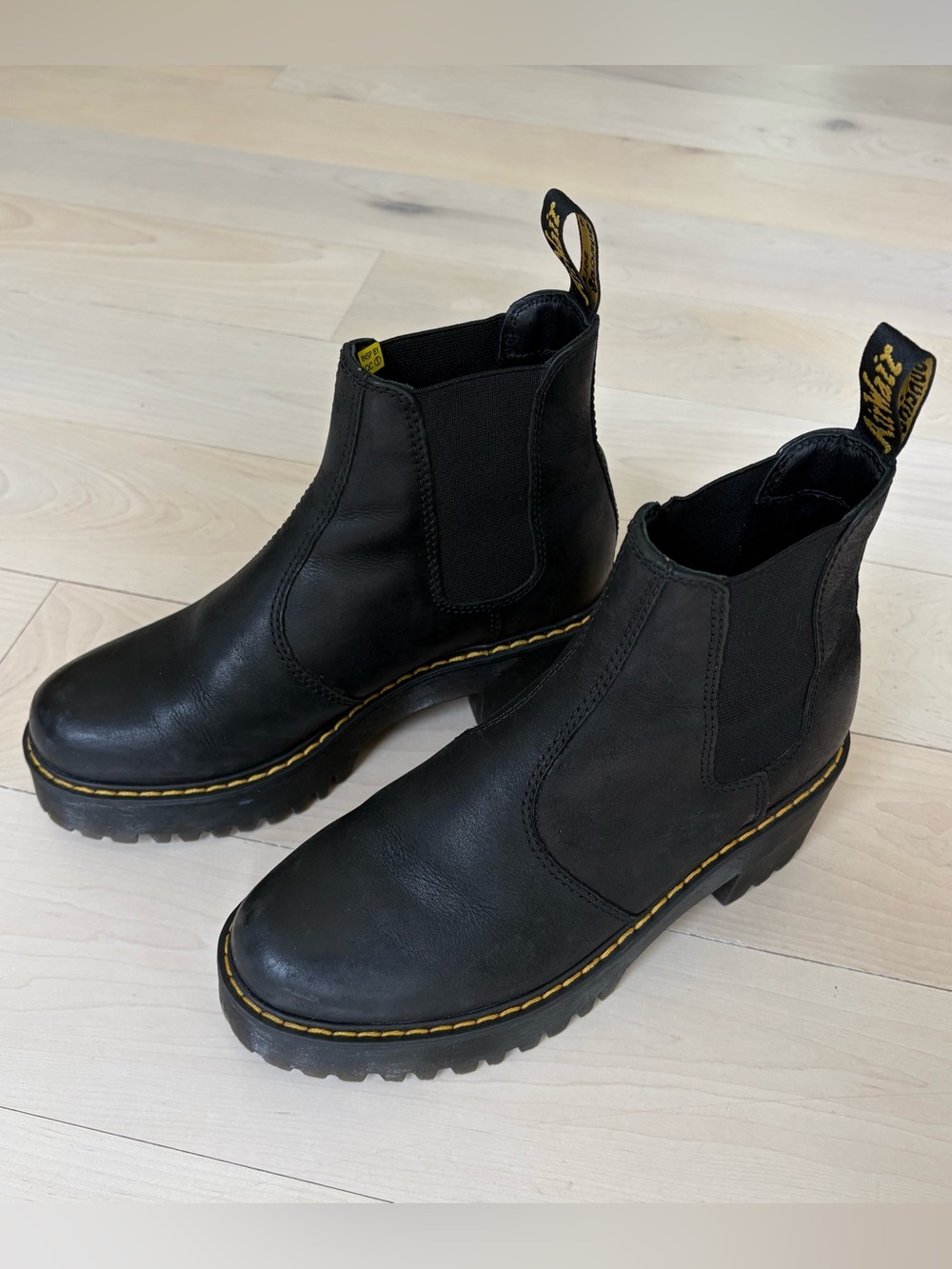 Dr Martens Rometty Platform Wyoming Chelsea Boots Black US size 7 EU size 38 - Picture 5 of 11